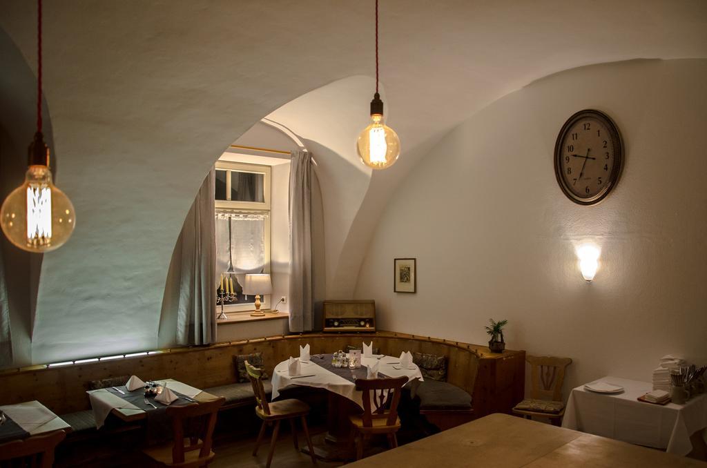 Hotel Blaue Traube 쇼네우 외부 사진